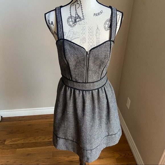 KIMCHI BLUE Lulu sleeveless Fit & Flare Dress (6) - Picture 4 of 13